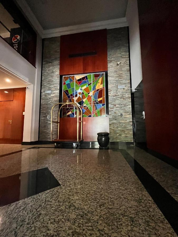 Bristol Hotel Buenos Aires Exterior photo