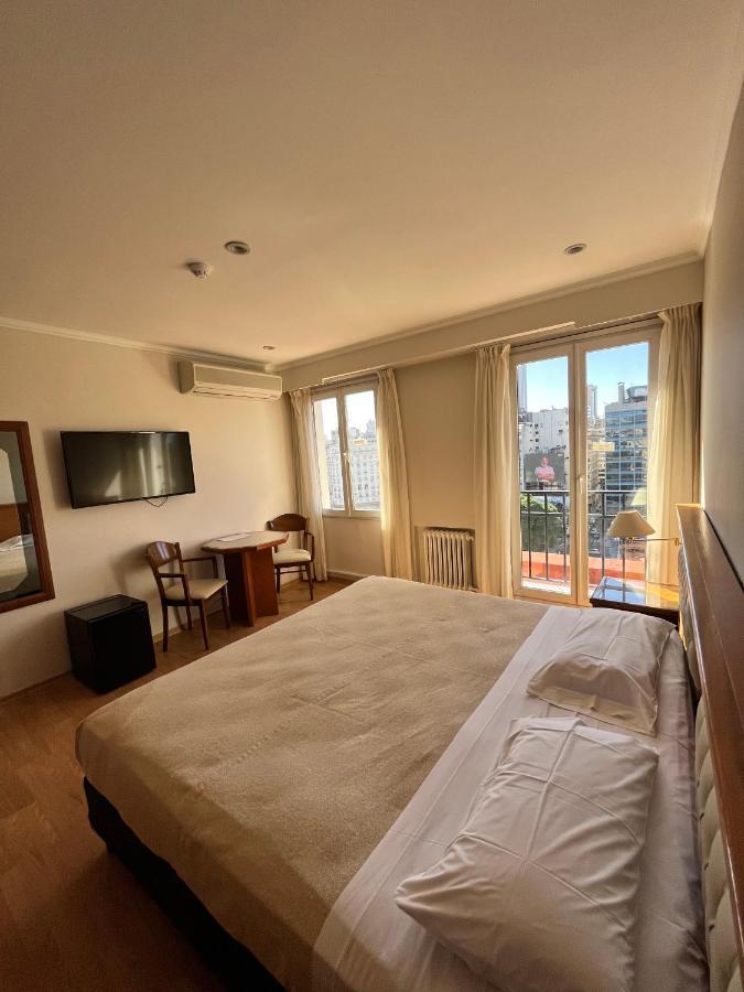 Bristol Hotel Buenos Aires Exterior photo