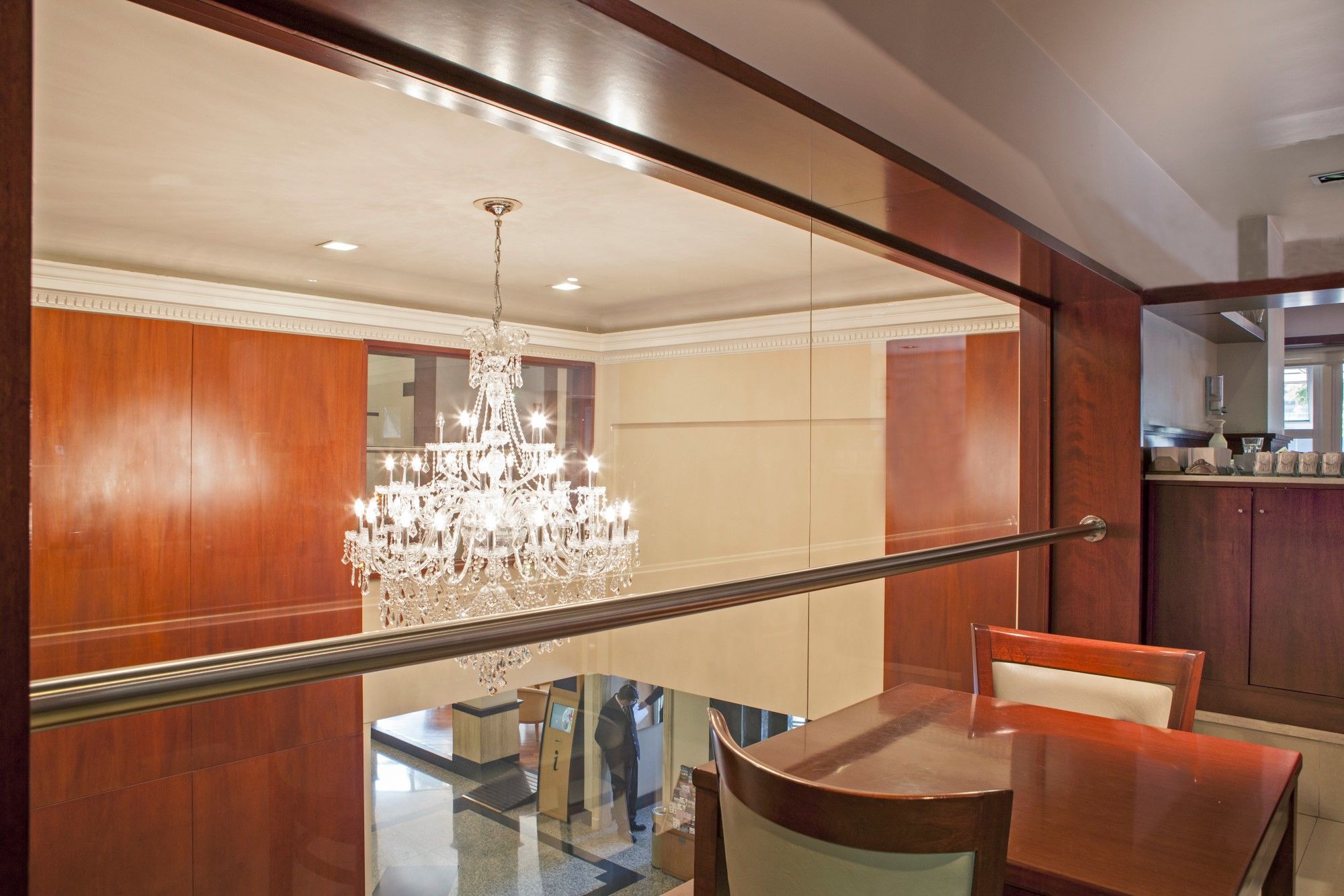 Bristol Hotel Buenos Aires Exterior photo